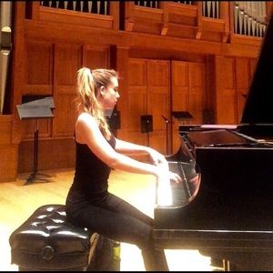 Meet your Posher, Rachel